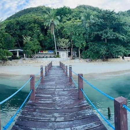 Alam Indah Beach Resort Busuanga Luaran gambar