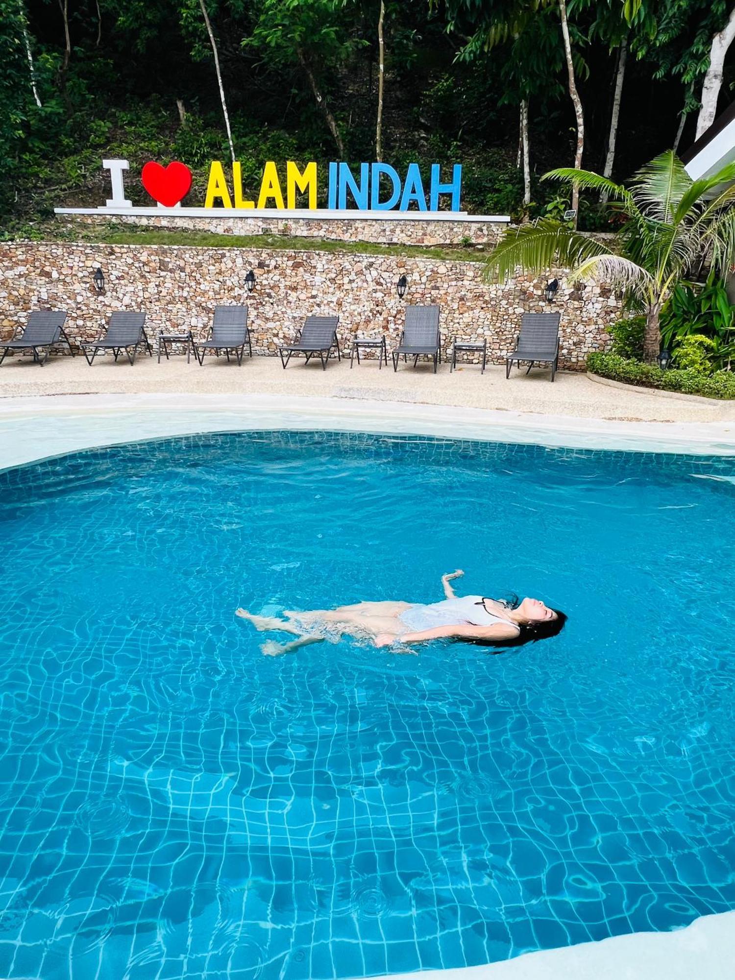 Alam Indah Beach Resort Busuanga Luaran gambar