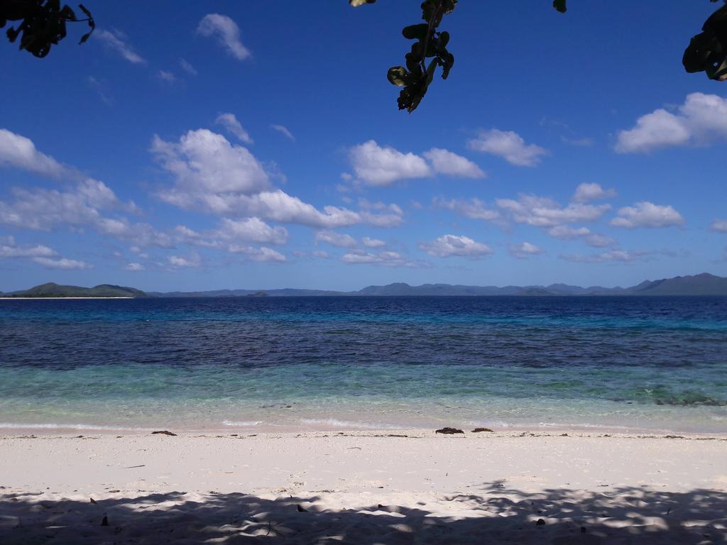 Alam Indah Beach Resort Busuanga Luaran gambar
